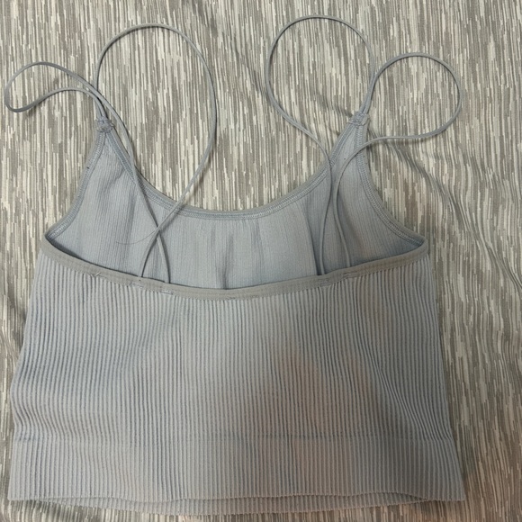 aritzia sunday best seamless tank top - Picture 2 of 3